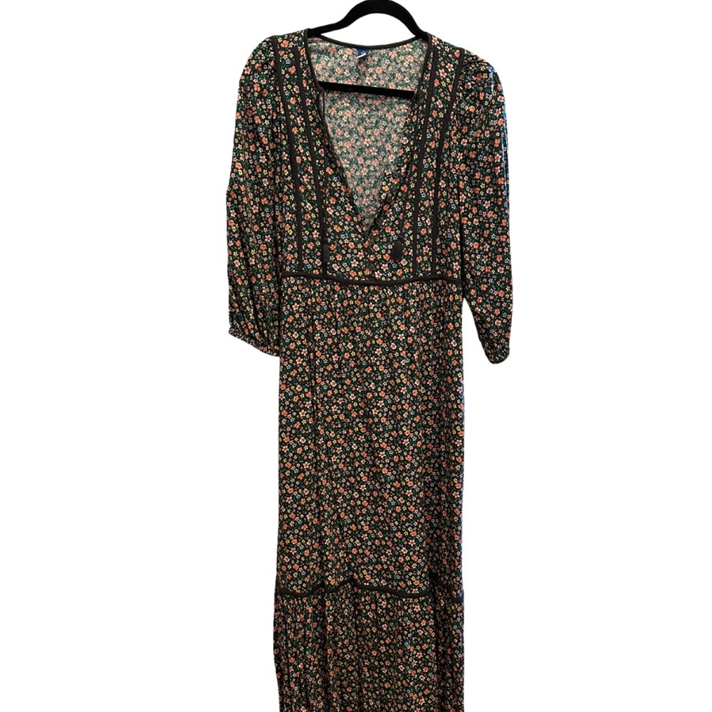 Old Navy Floral Long Sleeve Dress - Black and Red